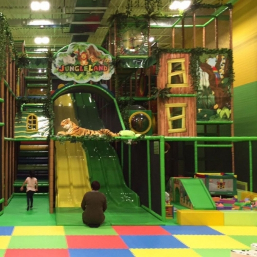 Indoor Playgrounds As A Stress-Free Solution for Busy Parents